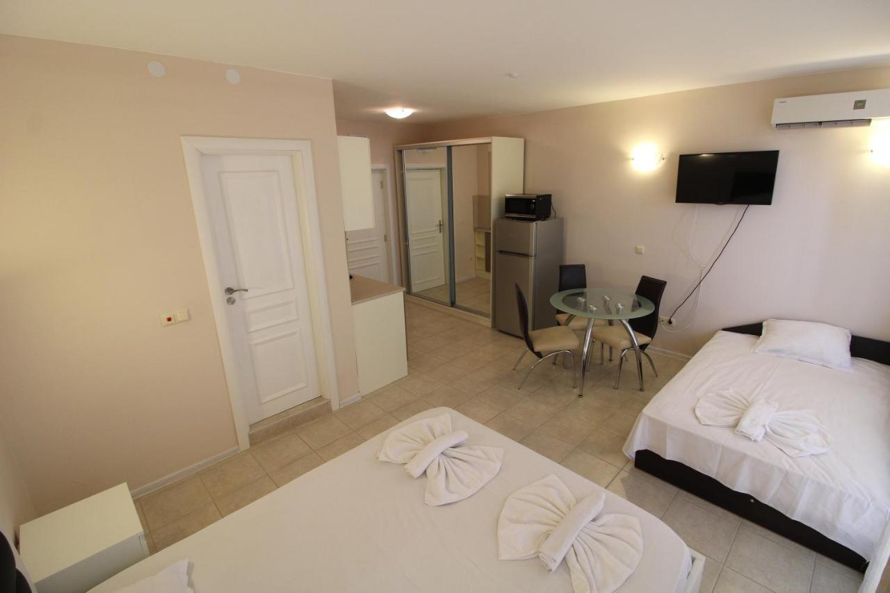 Menada Casa Del Sol Apartments Sunny Beach Exterior foto