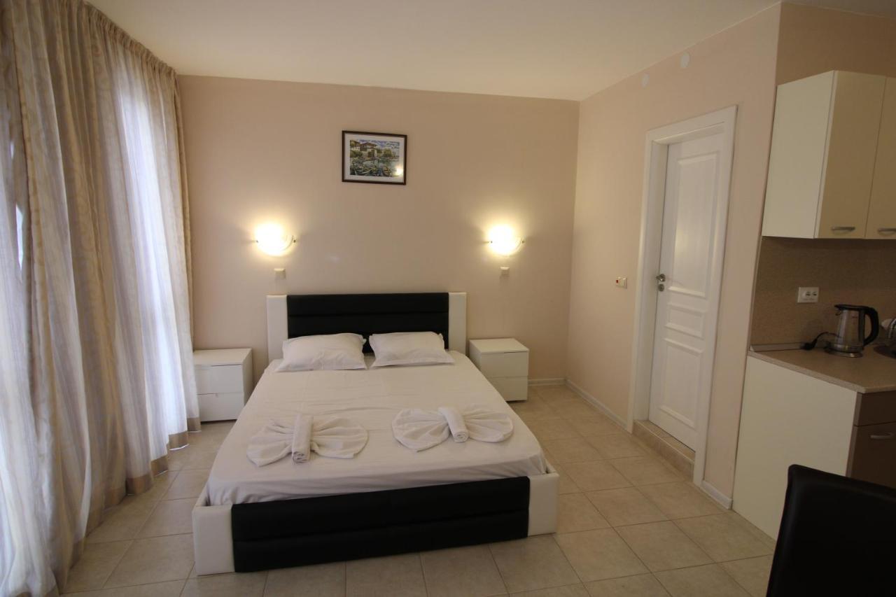 Menada Casa Del Sol Apartments Sunny Beach Exterior foto